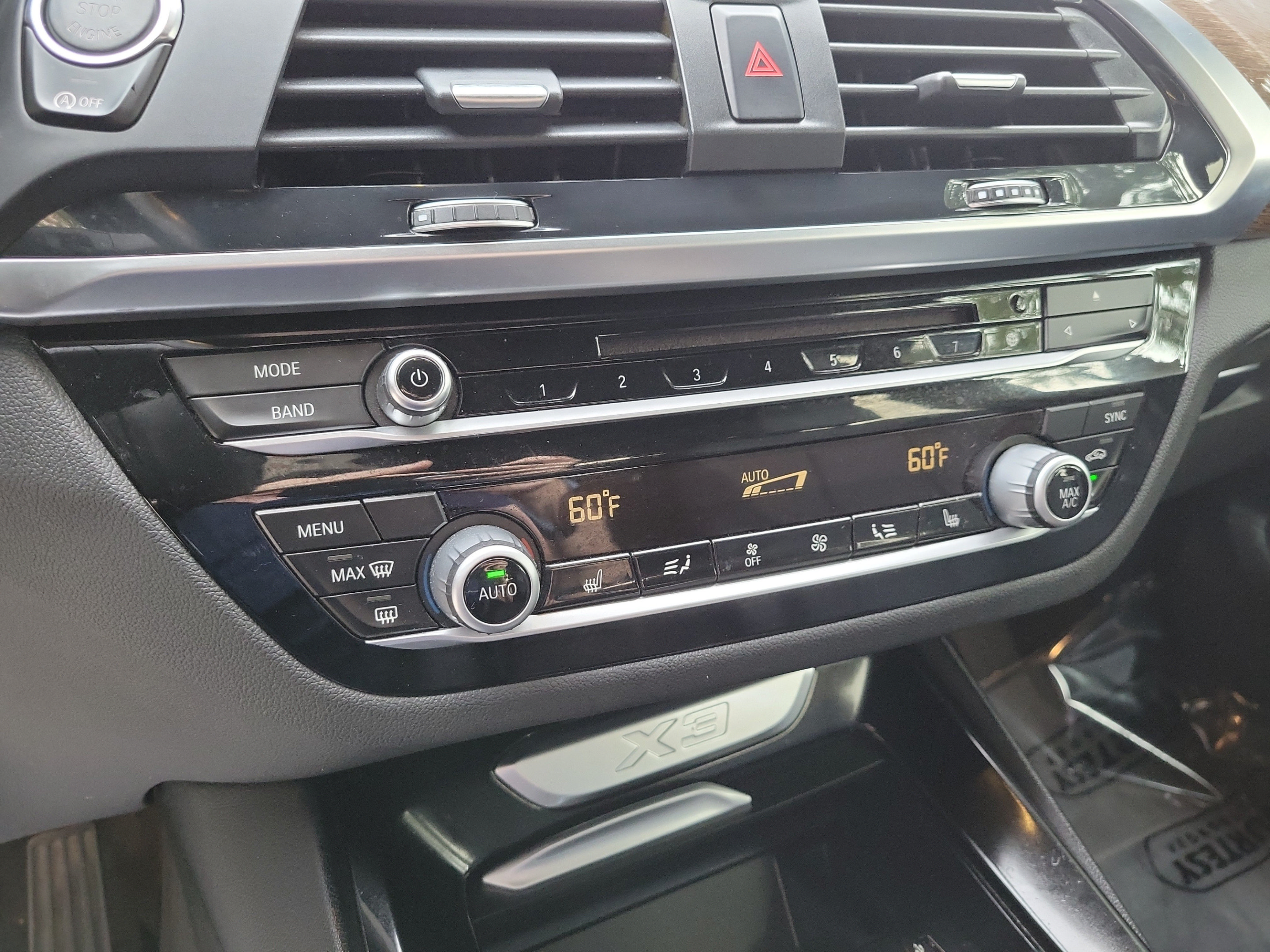Used 2018 BMW X3 xDrive30i AWD/4WD image 21