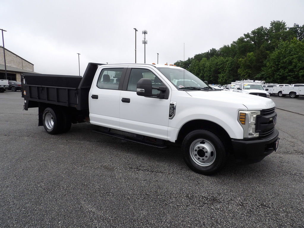 Used 2018 Ford F350 XL w/ Power Equipment Group RWD image 10