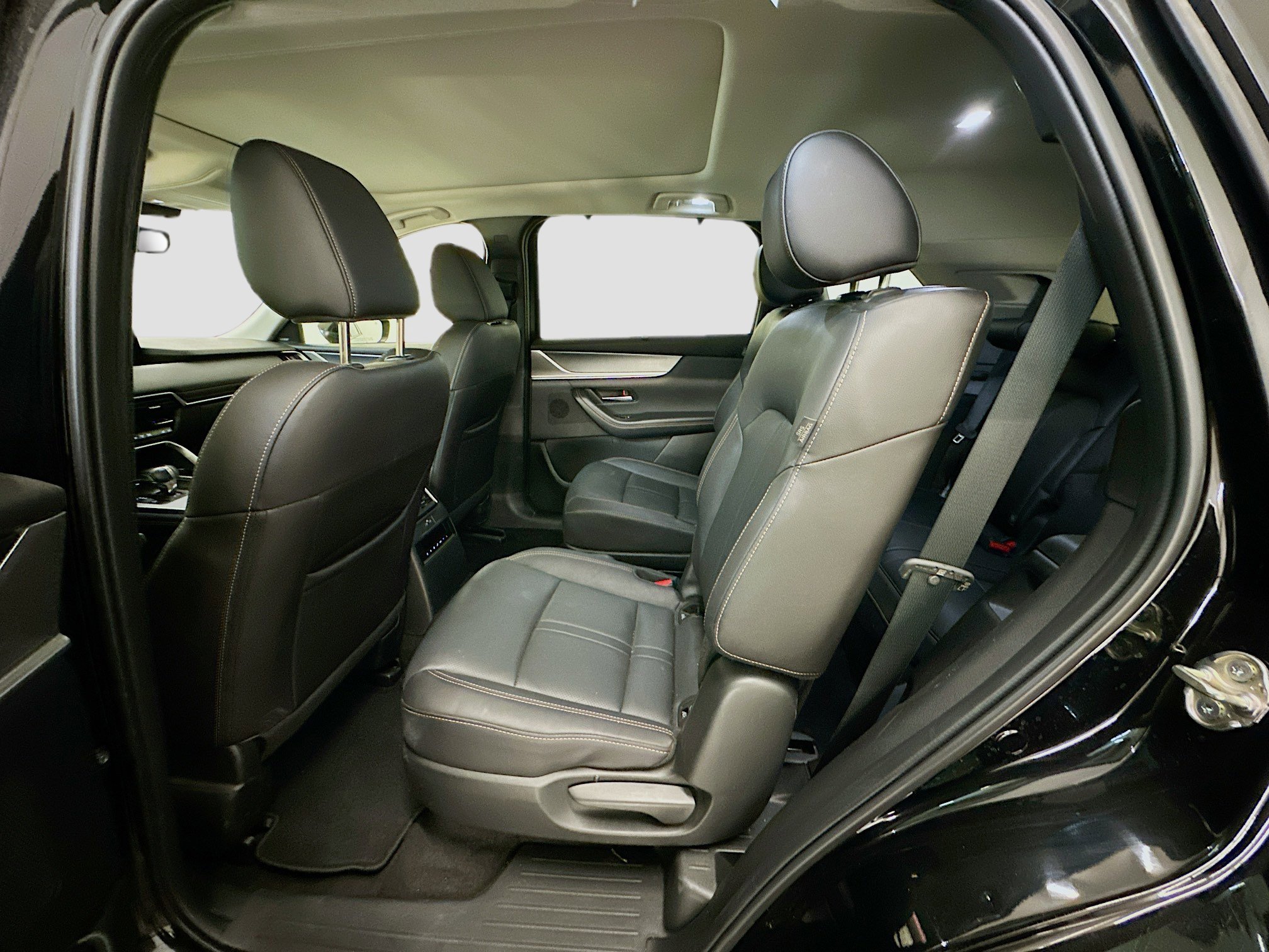 Used 2025 MAZDA CX-90 3.3 Turbo w/ Premium Sport Pkg image 28