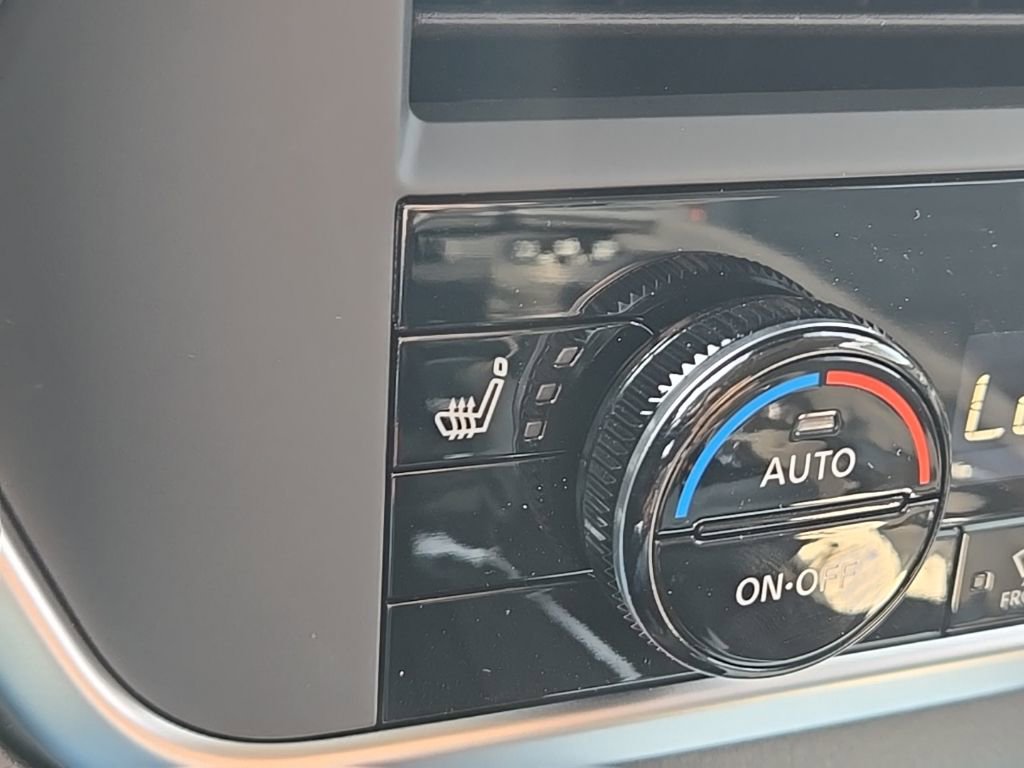 New 2026 Nissan Rogue SV image 23