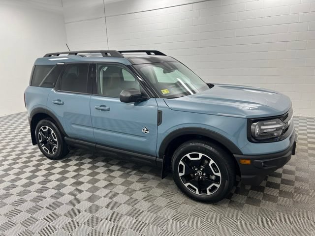 Used 2023 Ford Bronco Sport Outer Banks w/ Tech Package AWD/4WD image 4