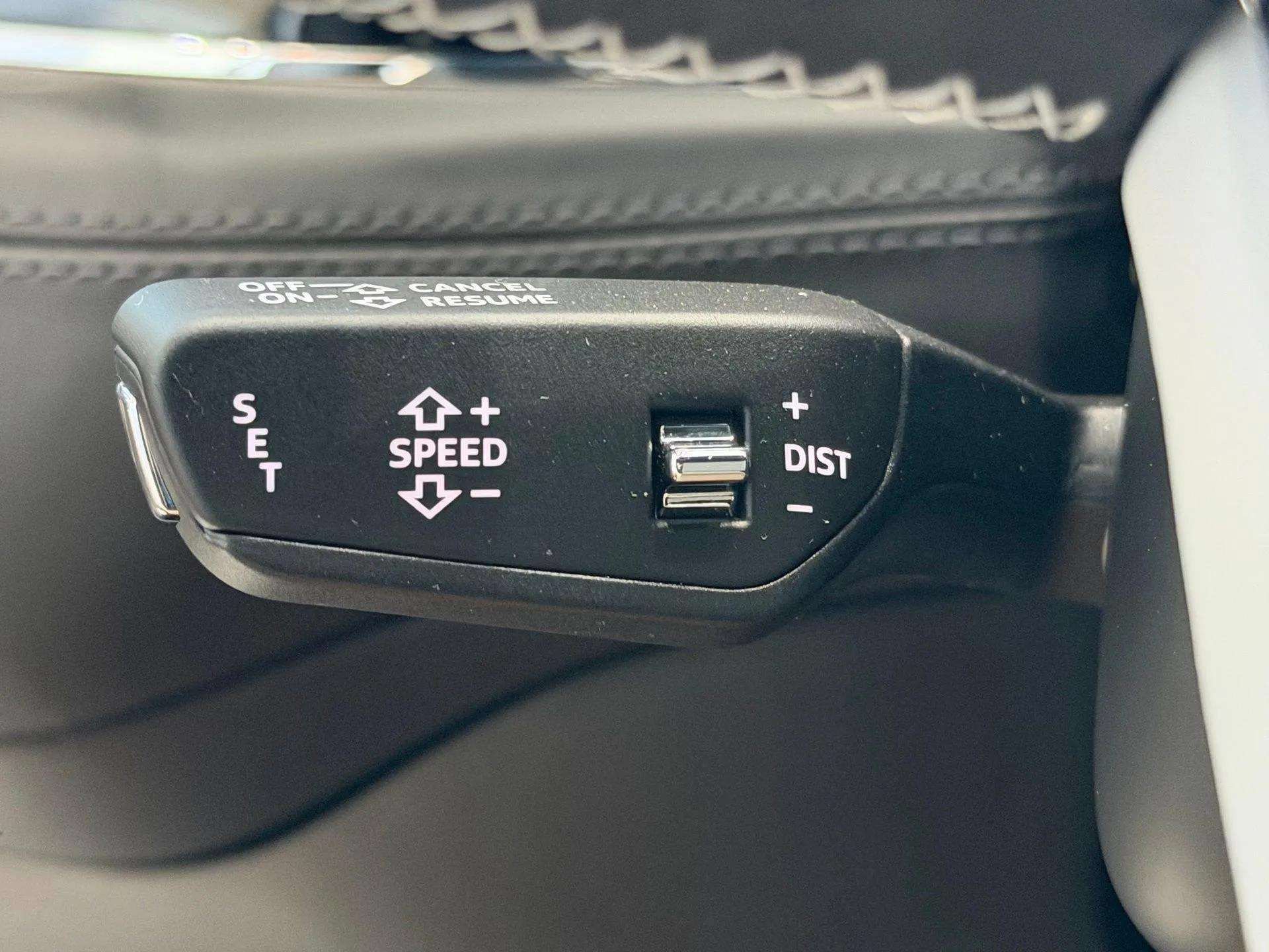 New 2026 Bentley Bentayga Speed AWD/4WD image 10