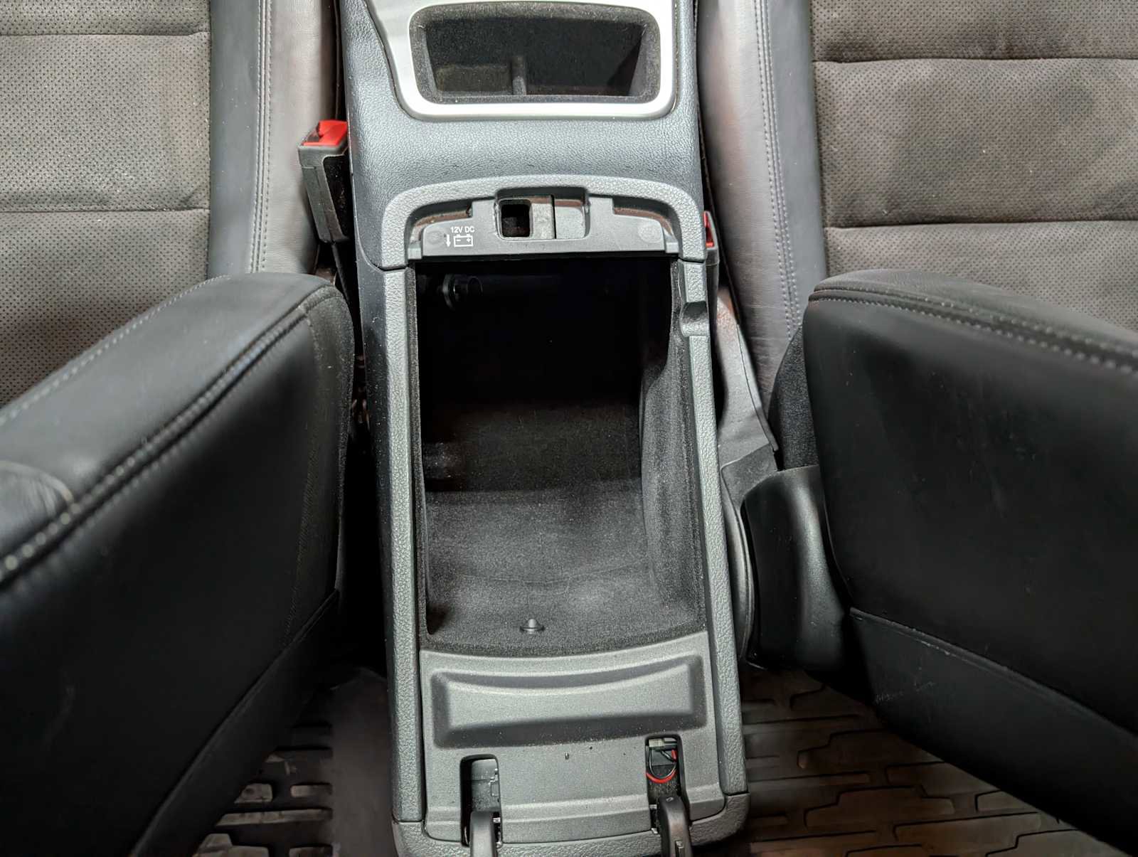 Used 2020 Jeep Grand Cherokee Laredo w/ Laredo X Package image 20