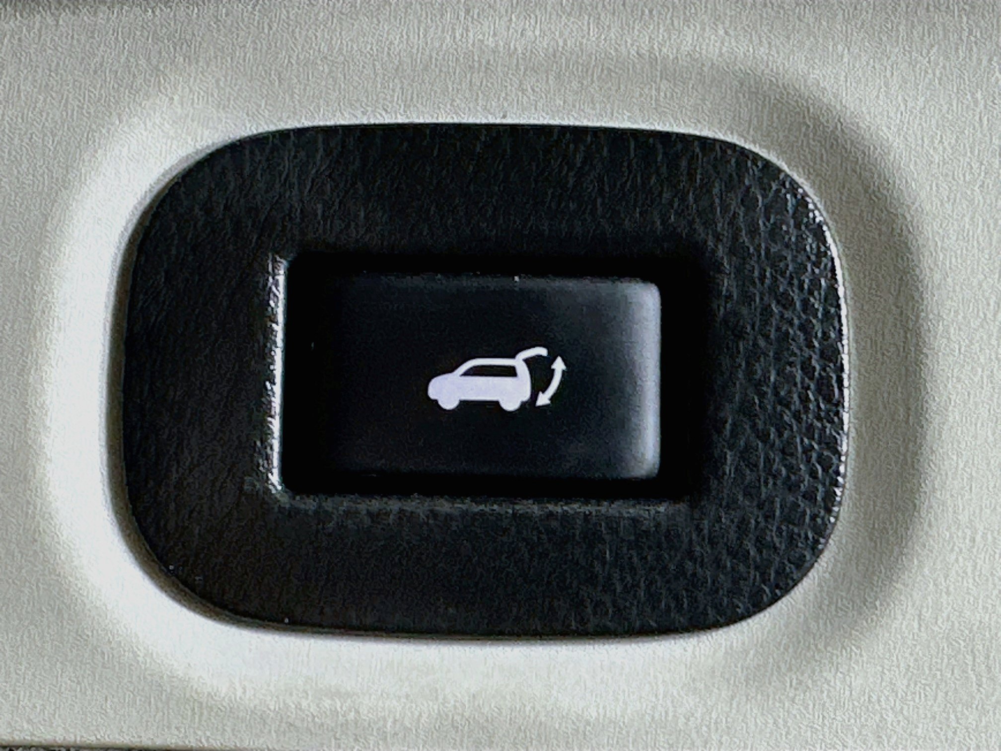 Used 2019 Nissan Rogue SV FWD image 30
