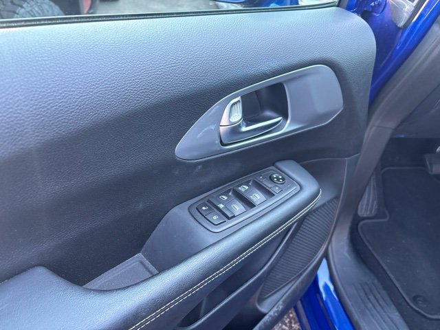 Used 2021 Chrysler Pacifica Touring w/ S Appearance Package FWD image 11