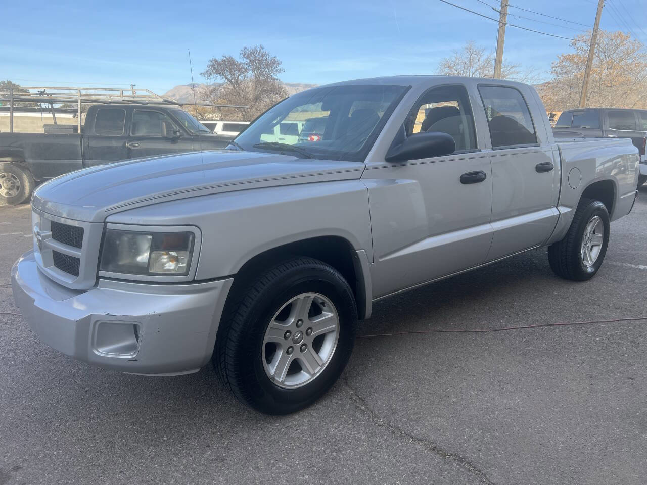 Used 2011 Dodge Dakota Big Horn image 4