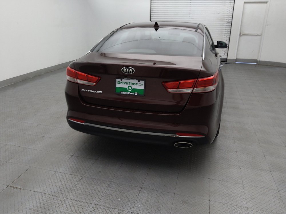 Used 2018 Kia Optima LX FWD image 7