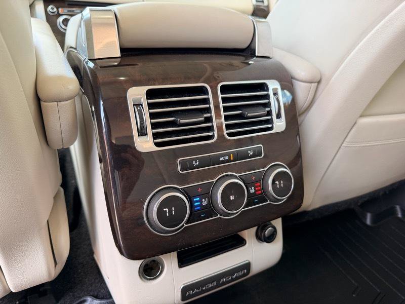 Used 2014 Land Rover Range Rover Supercharged AWD/4WD image 23