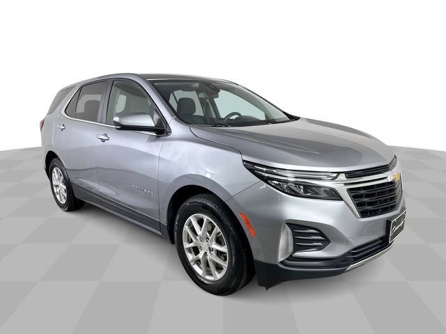 Used 2023 Chevrolet Equinox LT FWD image 2