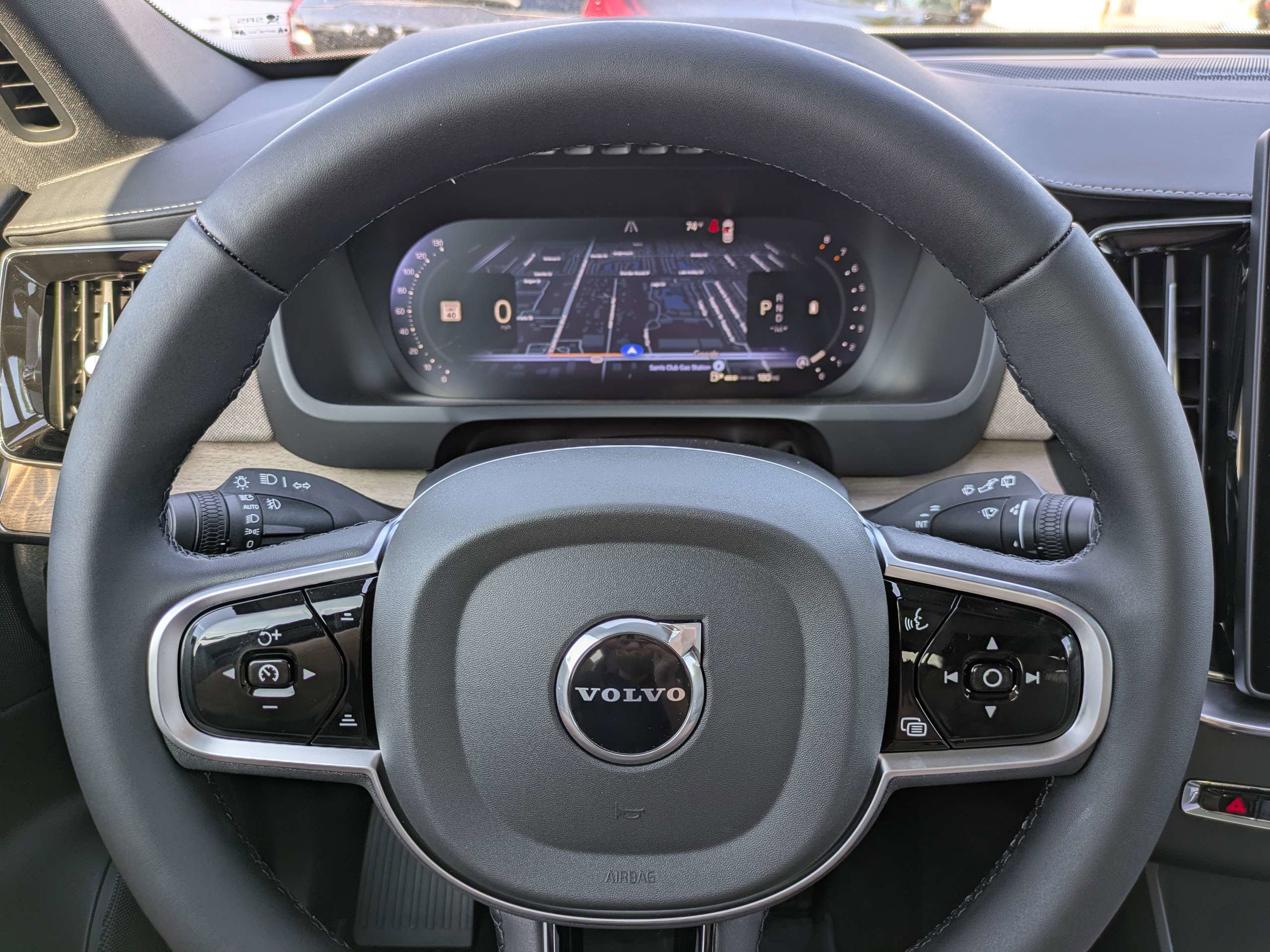 New 2026 Volvo XC90 B6 Plus w/ Protection Package Premier image 26