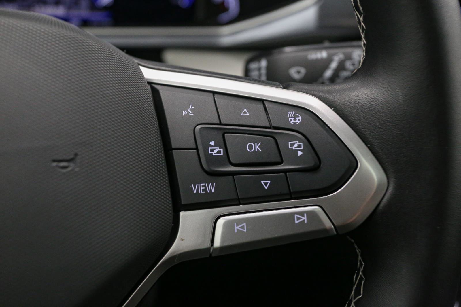 Used 2025 Volkswagen Taos SEL w/ Black Wheel Plus Package image 37