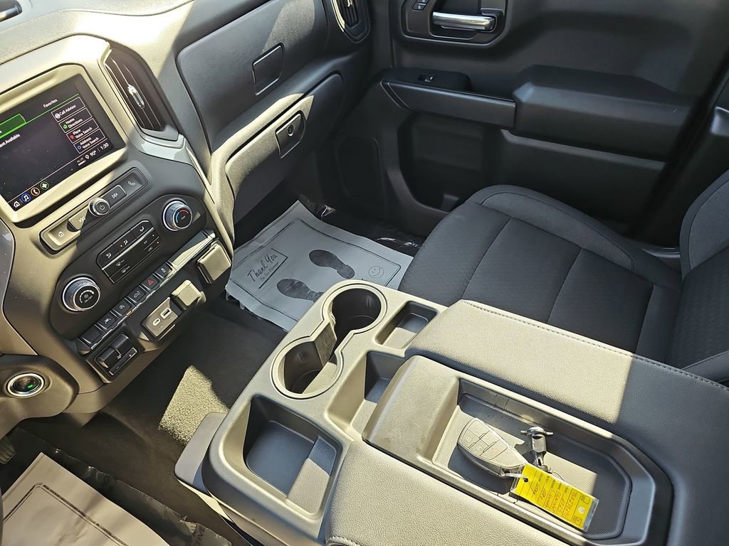 Used 2025 Chevrolet Silverado 1500 Custom w/ Turbomax Blackout Package image 30