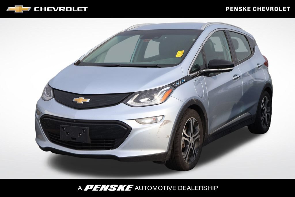 Used 2017 Chevrolet Bolt Premier w/ Driver Confidence II Package FWD image 1