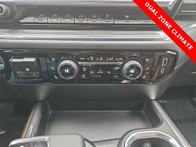 Used 2023 Chevrolet Silverado 1500 High Country w/ Technology Package image 18