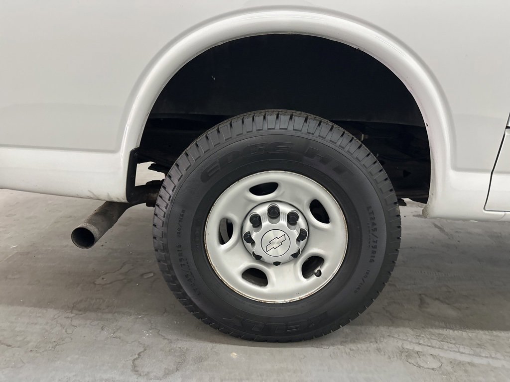 Used 2020 Chevrolet Express 2500 image 51