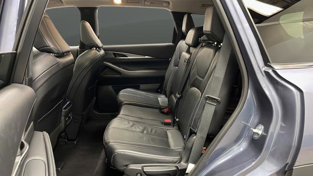 Used 2023 INFINITI QX60 Luxe AWD/4WD image 22