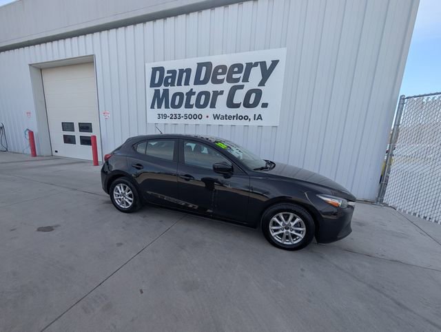Used 2018 MAZDA MAZDA3 Sport image 30
