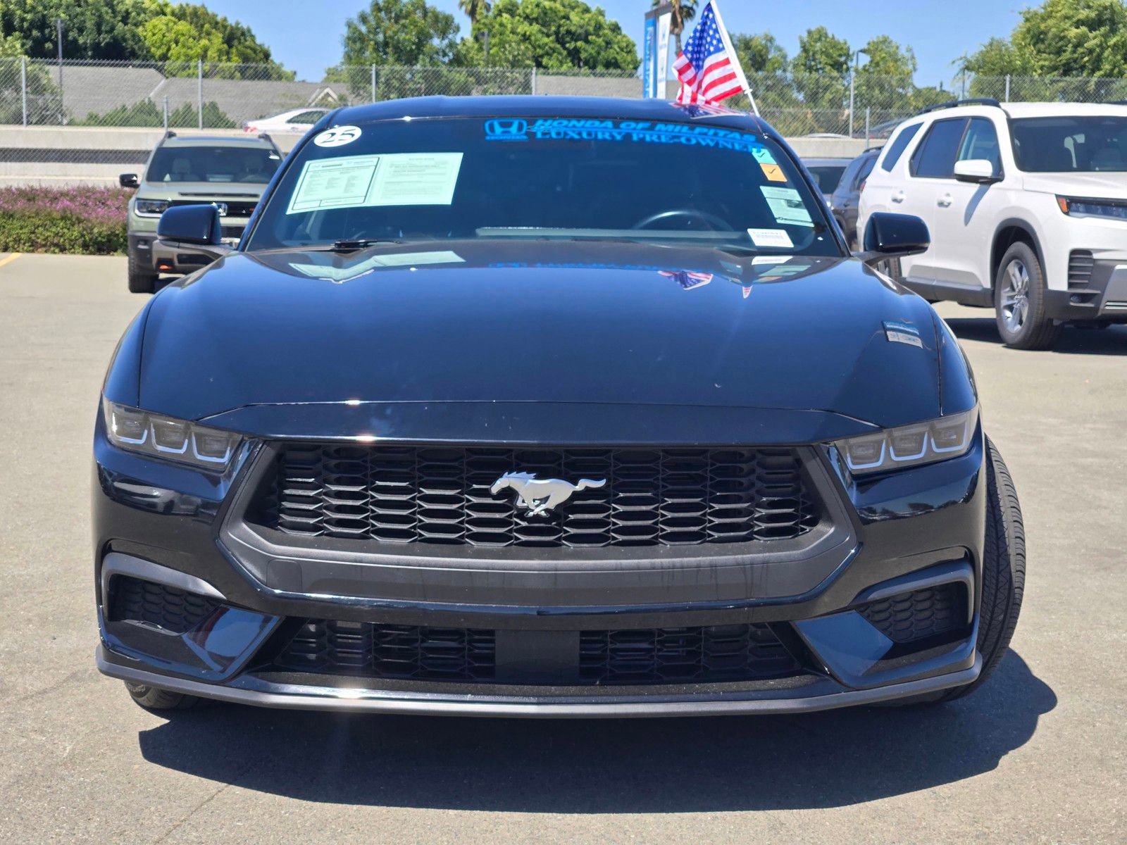 Used 2025 Ford Mustang Premium RWD image 2