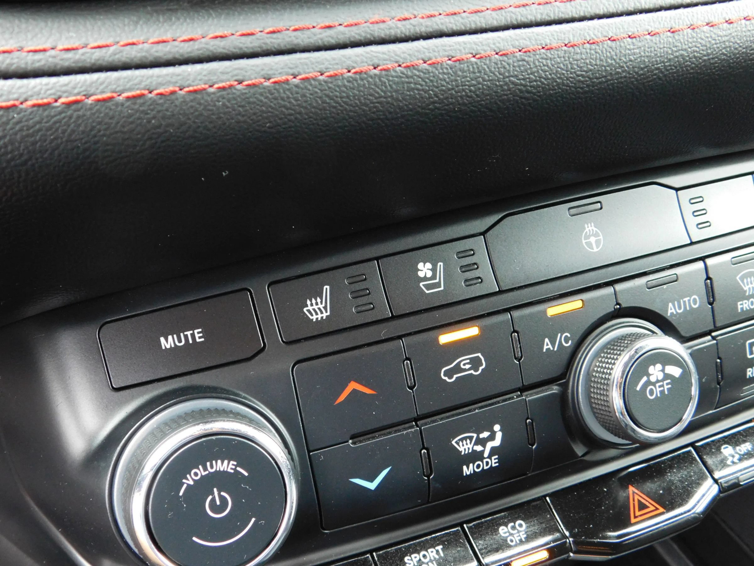 Used 2026 Dodge Durango GT AWD/4WD image 27