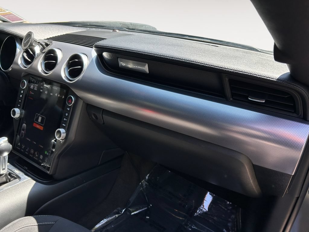 Used 2018 Ford Mustang GT RWD image 26