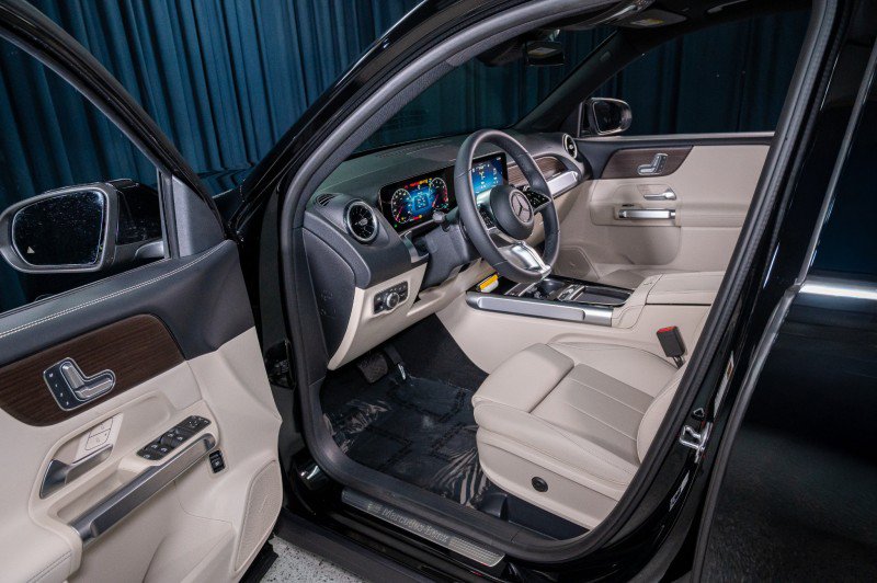 New 2026 Mercedes-Benz GLB 250 4MATIC image 10