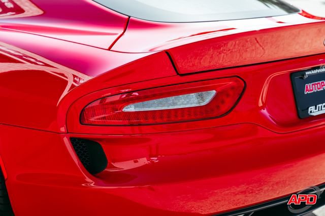 Used 2014 SRT Viper SRT-10 w/ Grand Touring Package RWD image 50
