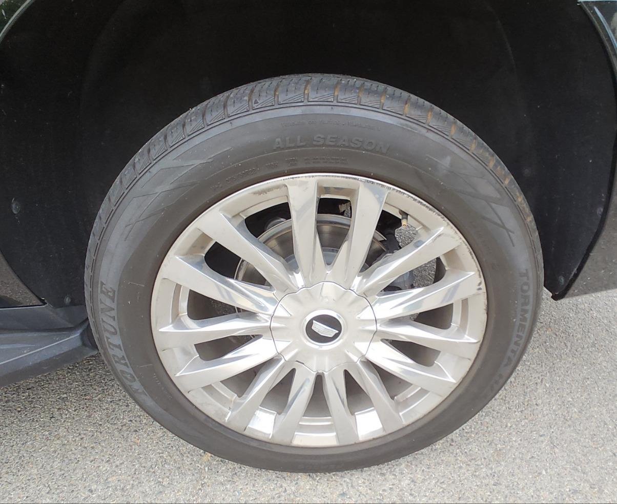 Used 2023 Cadillac Escalade ESV Sport AWD/4WD image 20
