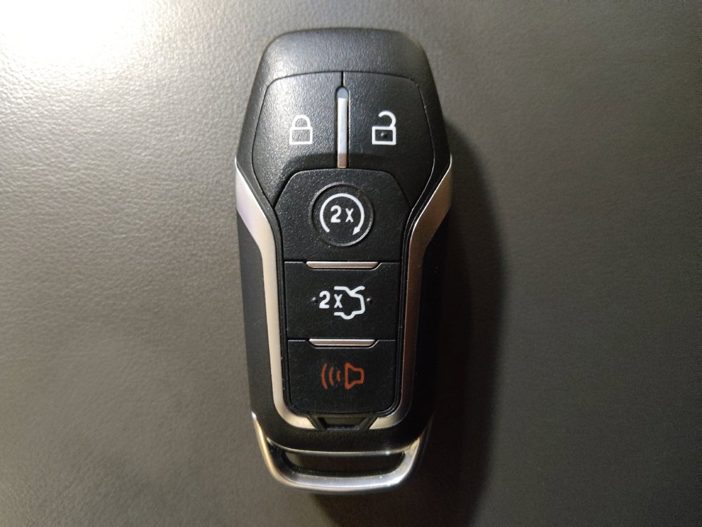 Used 2017 Lincoln MKX Reserve w/ Lincoln MKX Climate Package FWD image 32