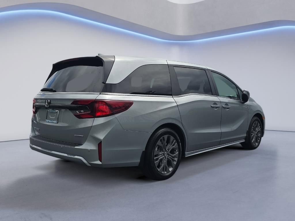 New 2026 Honda Odyssey Touring image 6