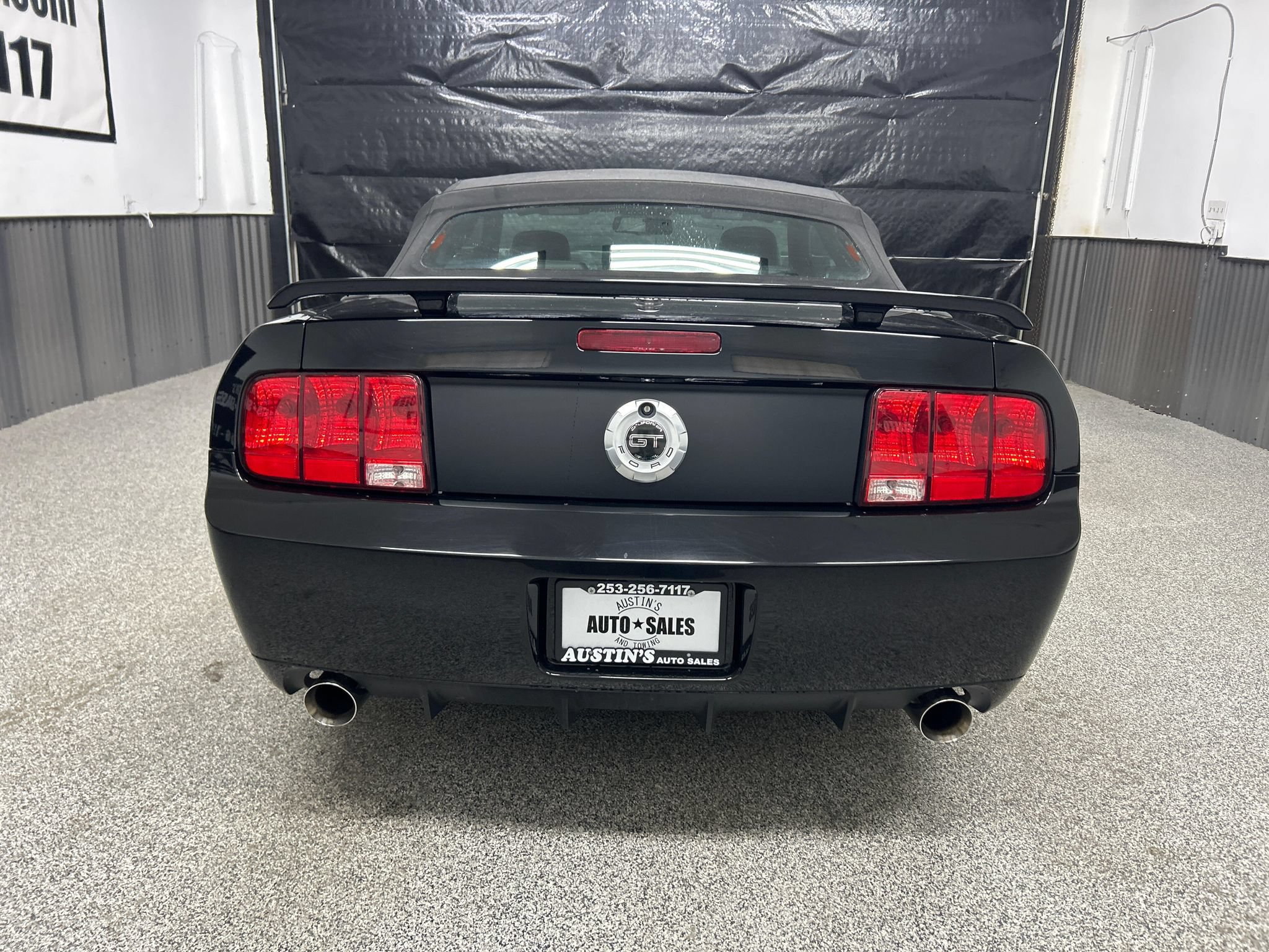 Used 2009 Ford Mustang GT Premium RWD image 5