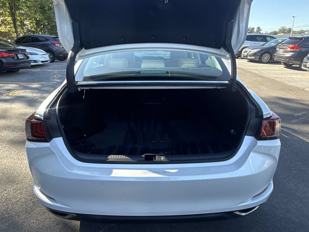 Used 2019 Lexus ES 350 w/ Premium Package FWD image 21