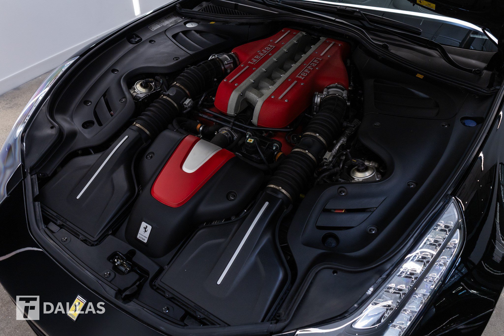Used 2016 Ferrari FF AWD/4WD image 5