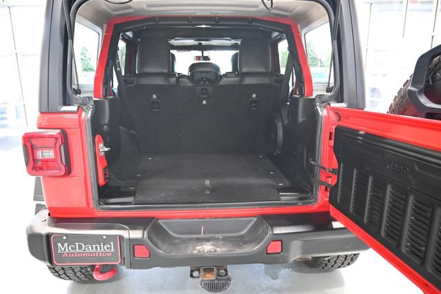 Used 2018 Jeep Wrangler Unlimited Rubicon AWD/4WD image 27