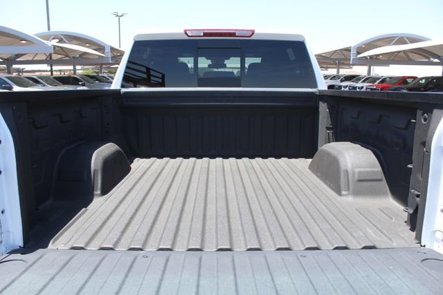 Used 2024 Chevrolet Silverado 1500 LT Trail Boss w/ Convenience Package II AWD/4WD image 6