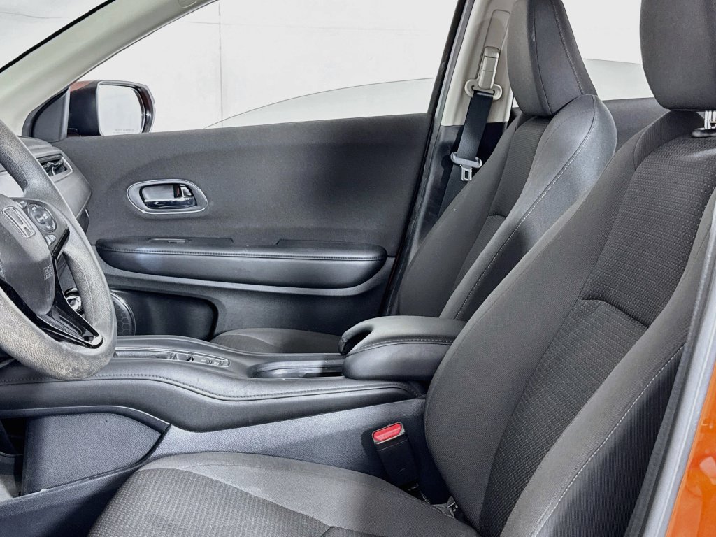 Used 2019 Honda HR-V EX image 10
