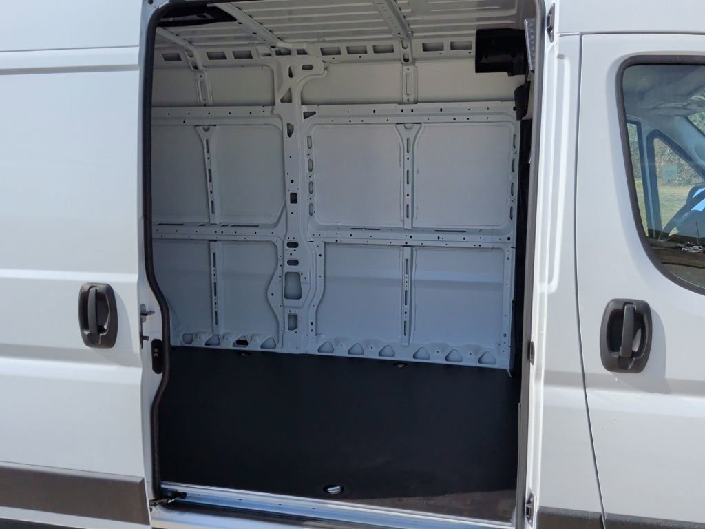 New 2026 RAM ProMaster 2500 w/ Safety Group image 34