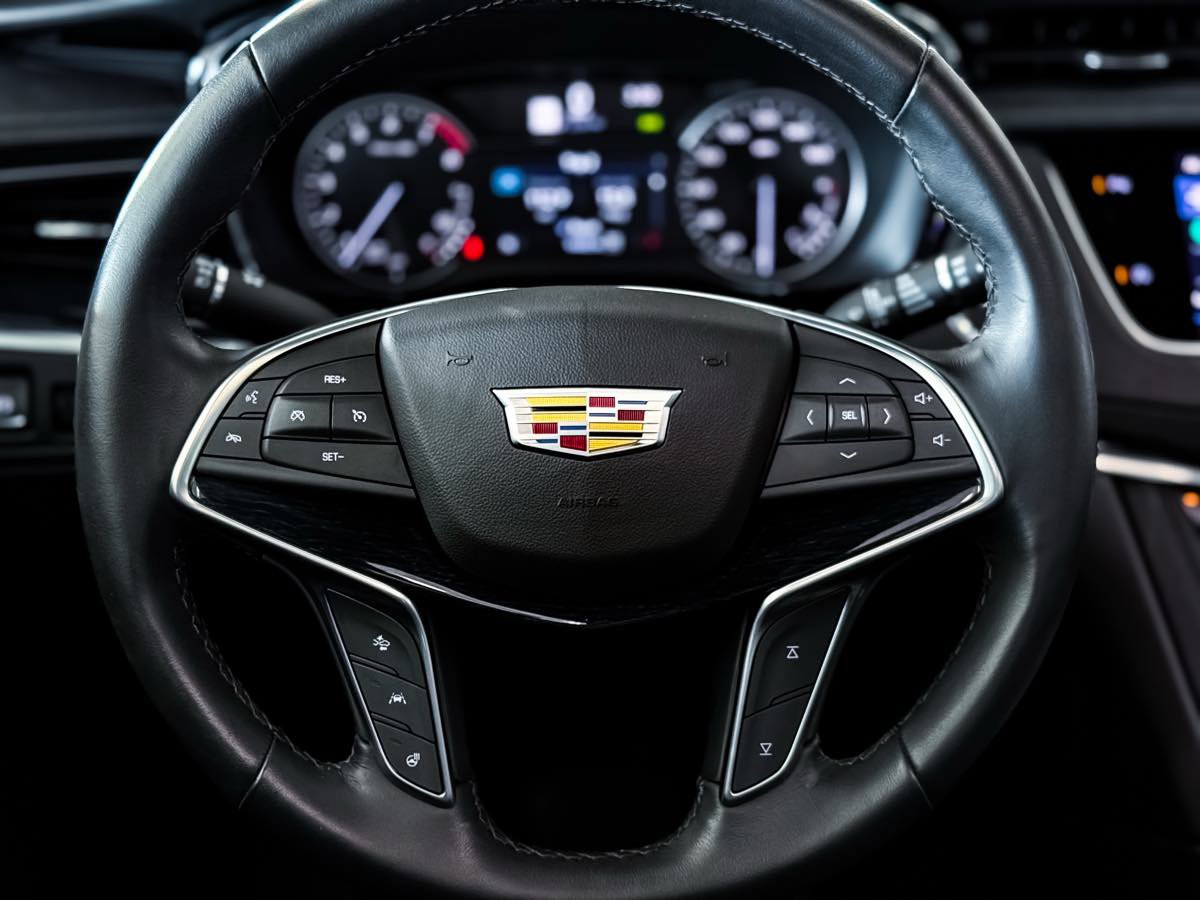 Used 2024 Cadillac XT5 Premium Luxury image 38