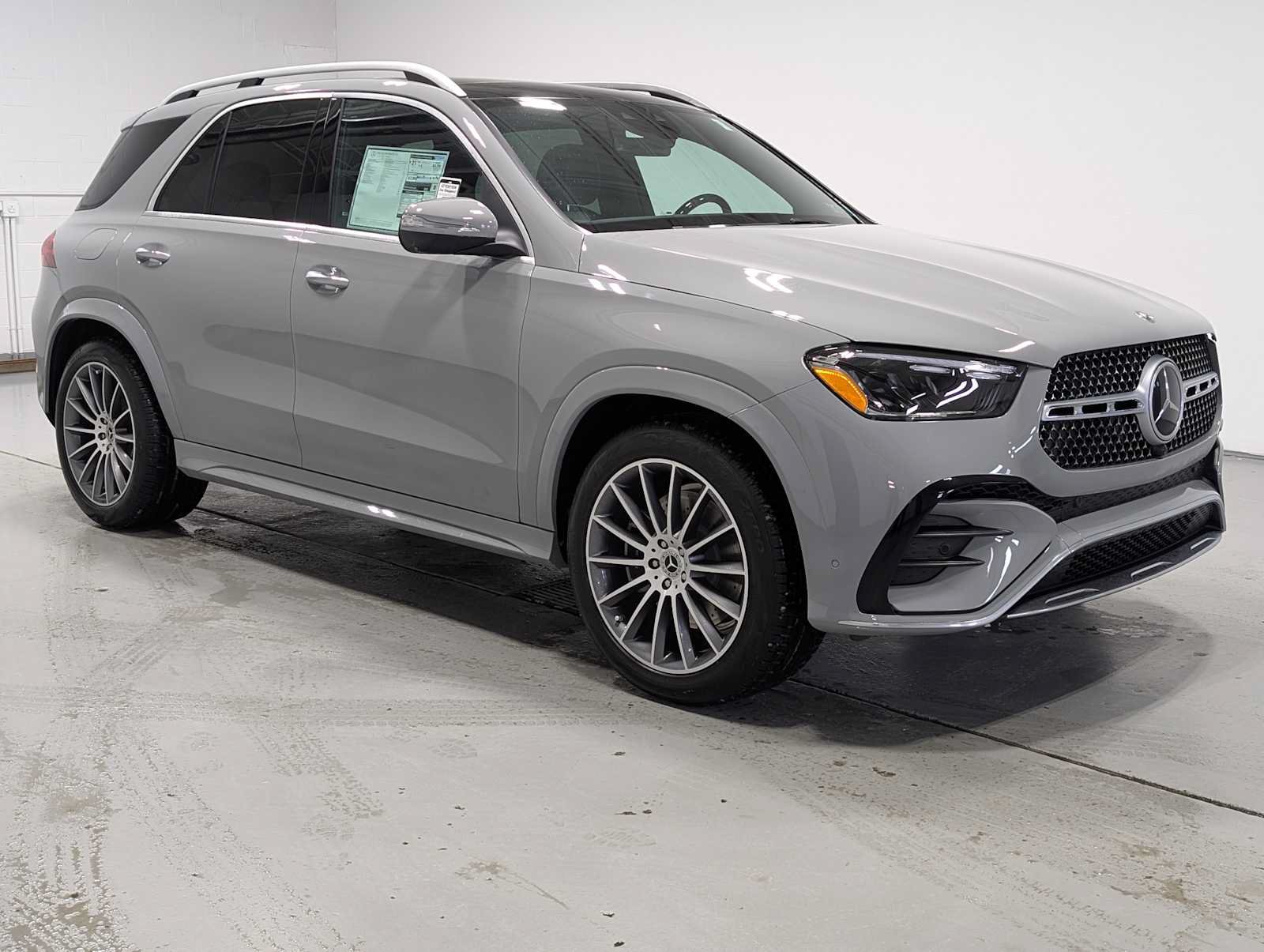 Certified 2026 Mercedes-Benz GLE 450 4MATIC image 6
