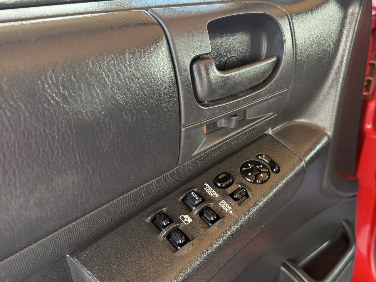 Used 2002 Dodge Durango Sport RWD image 15