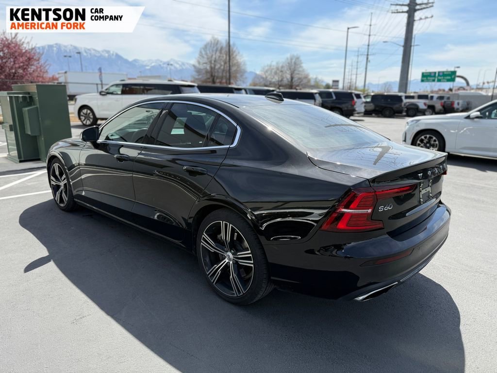 Used 2019 Volvo S60 T6 Inscription image 2