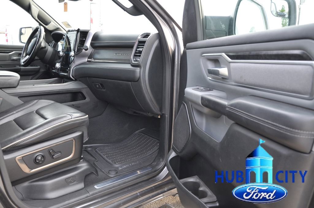 Used 2019 RAM 1500 Limited AWD/4WD image 17