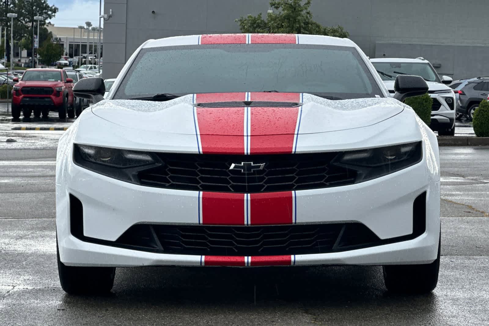 Used 2021 Chevrolet Camaro LT w/ Technology Package RWD image 10