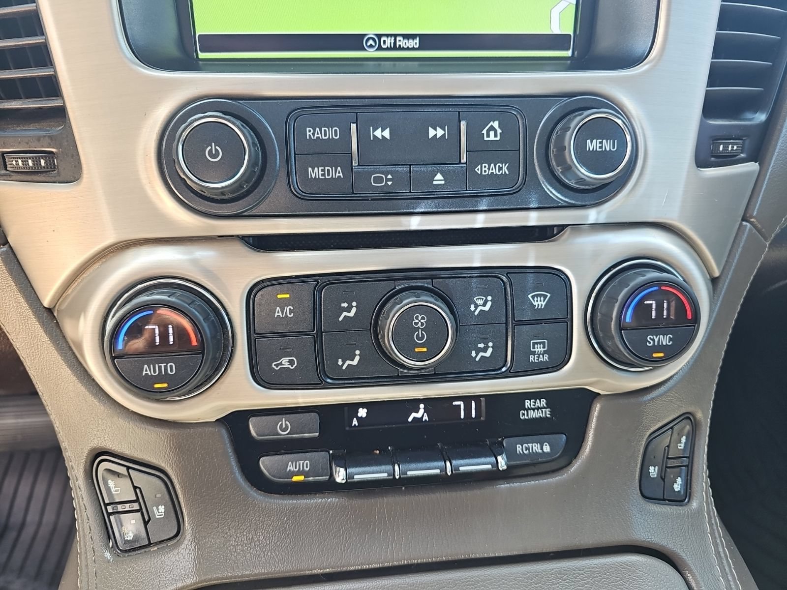Used 2018 GMC Yukon XL Denali w/ Open Road Package AWD/4WD image 25