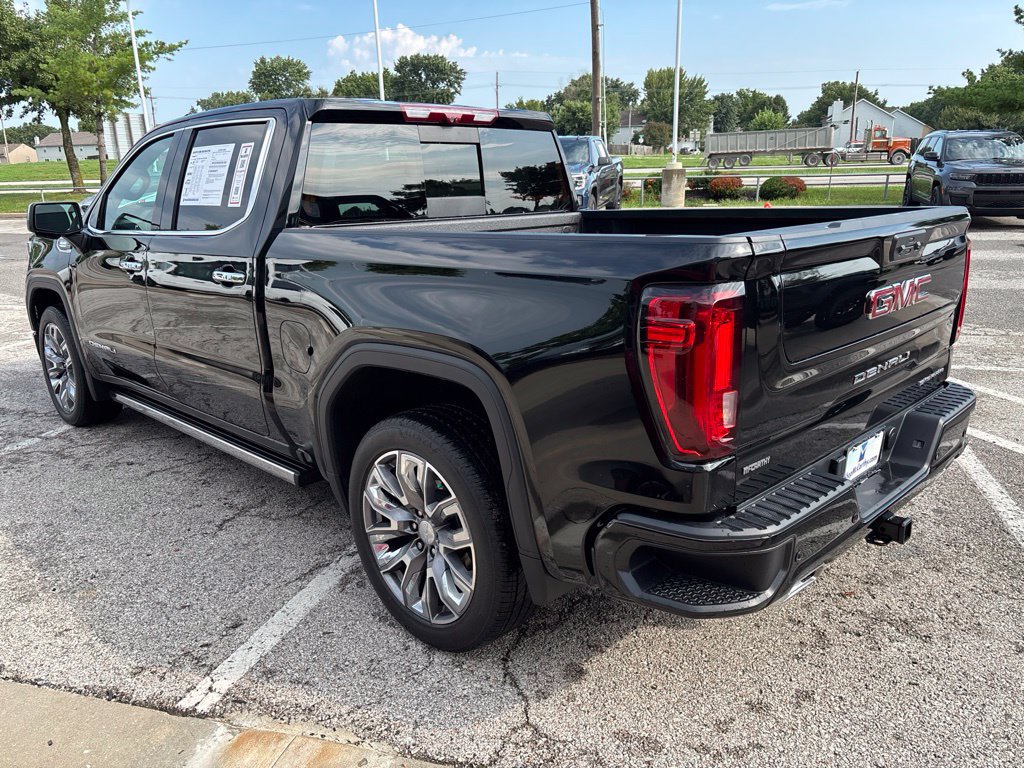 Used 2023 GMC Sierra 1500 Denali w/ Denali Reserve Package AWD/4WD image 18