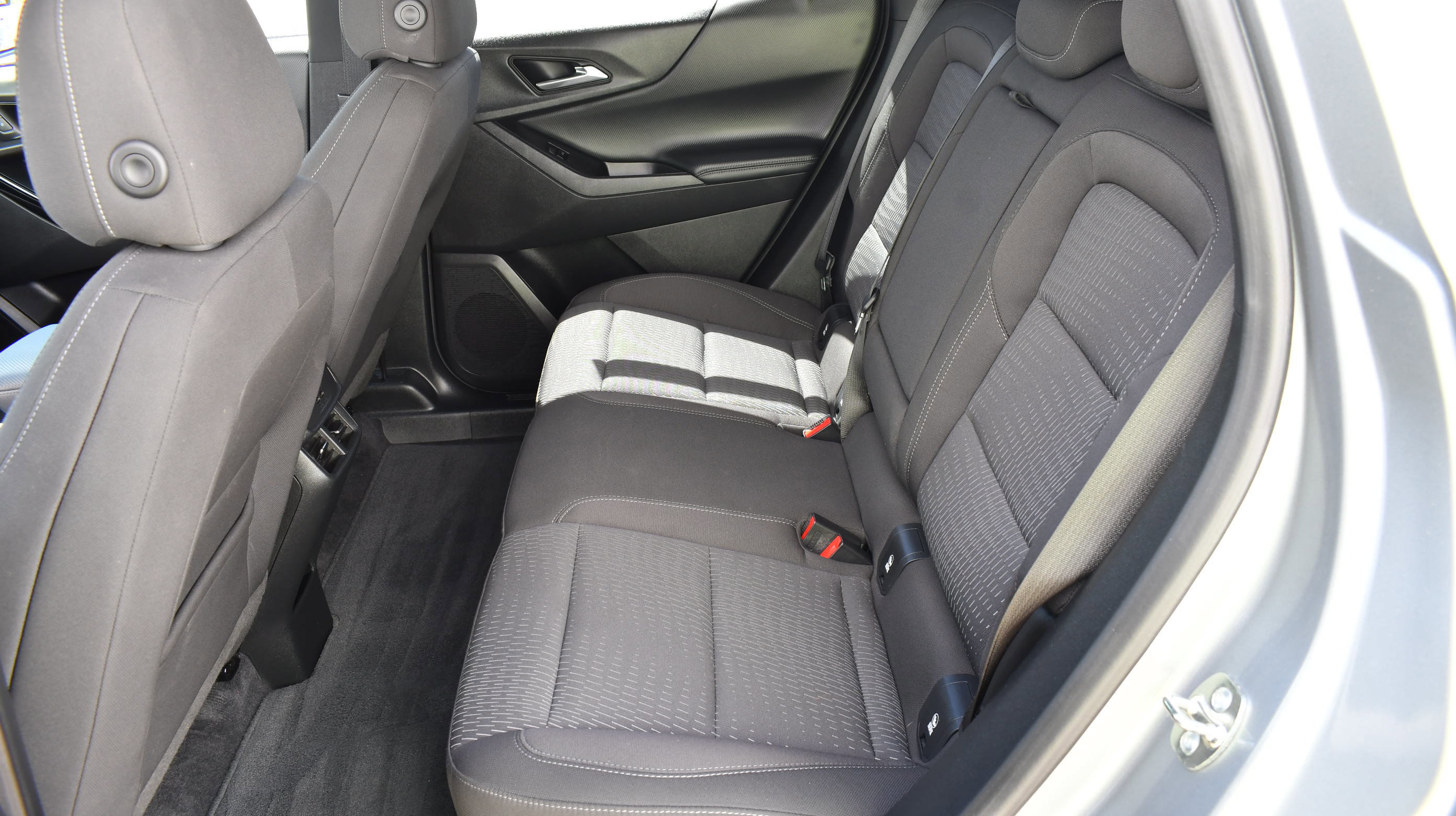 Used 2025 Chevrolet Equinox LT AWD/4WD image 20