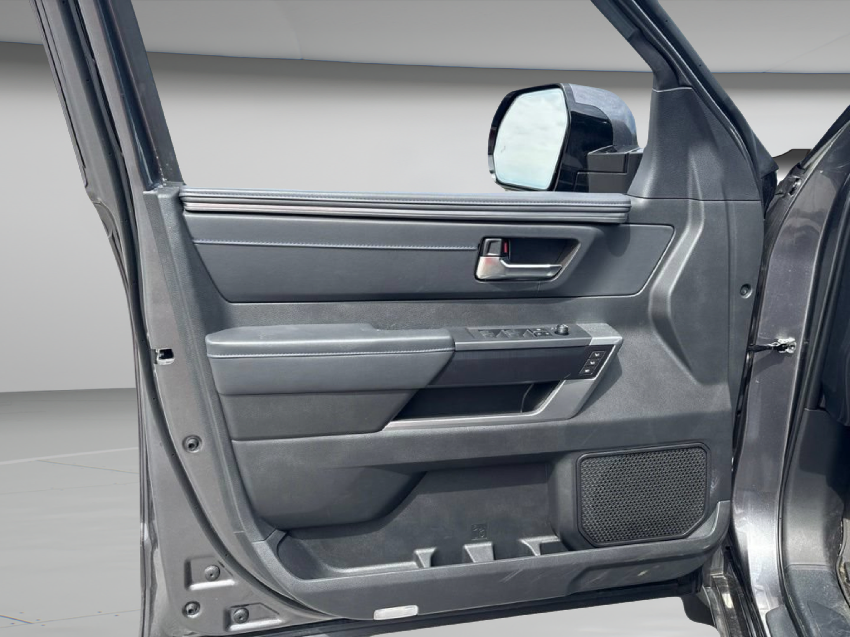 Certified 2025 Toyota Sequoia Platinum AWD/4WD image 16