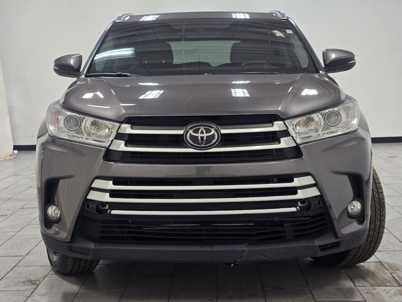 Certified 2019 Toyota Highlander XLE image 11