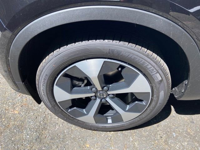 New 2026 Volvo XC40 B5 Plus w/ Protection Package Premier image 9