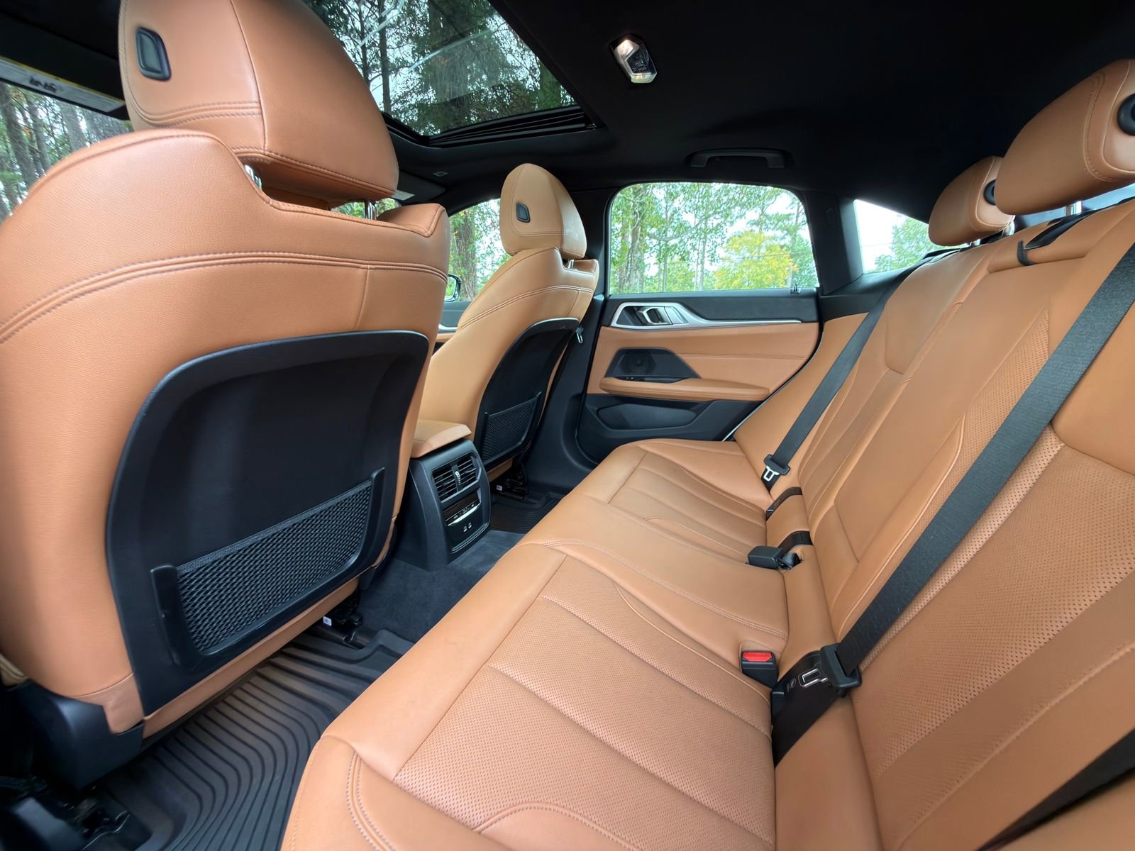 Used 2023 BMW i4 eDrive40 w/ Premium Package image 15