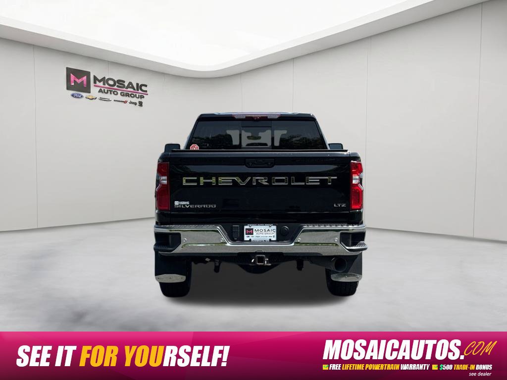 Used 2022 Chevrolet Silverado 2500 LTZ w/ LTZ Convenience Package AWD/4WD image 6